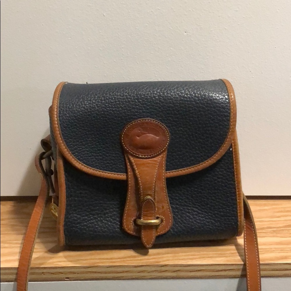 ✨LAST CHANCE!✨ Vintage Dooney & Bourke